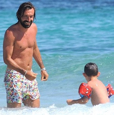 Men's World Cup beach style — swim shorts and relaxed summer dressing